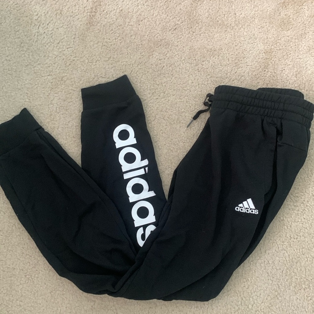 Adida’s Women’s Small Sweatpants/joggers